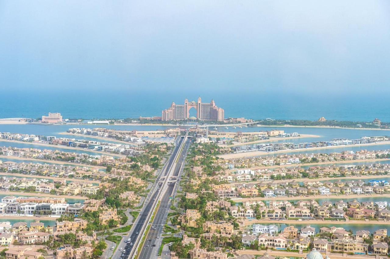 Ultra Luxury Palm Tower With Shared Hotel Facilities Dubai Exterior foto