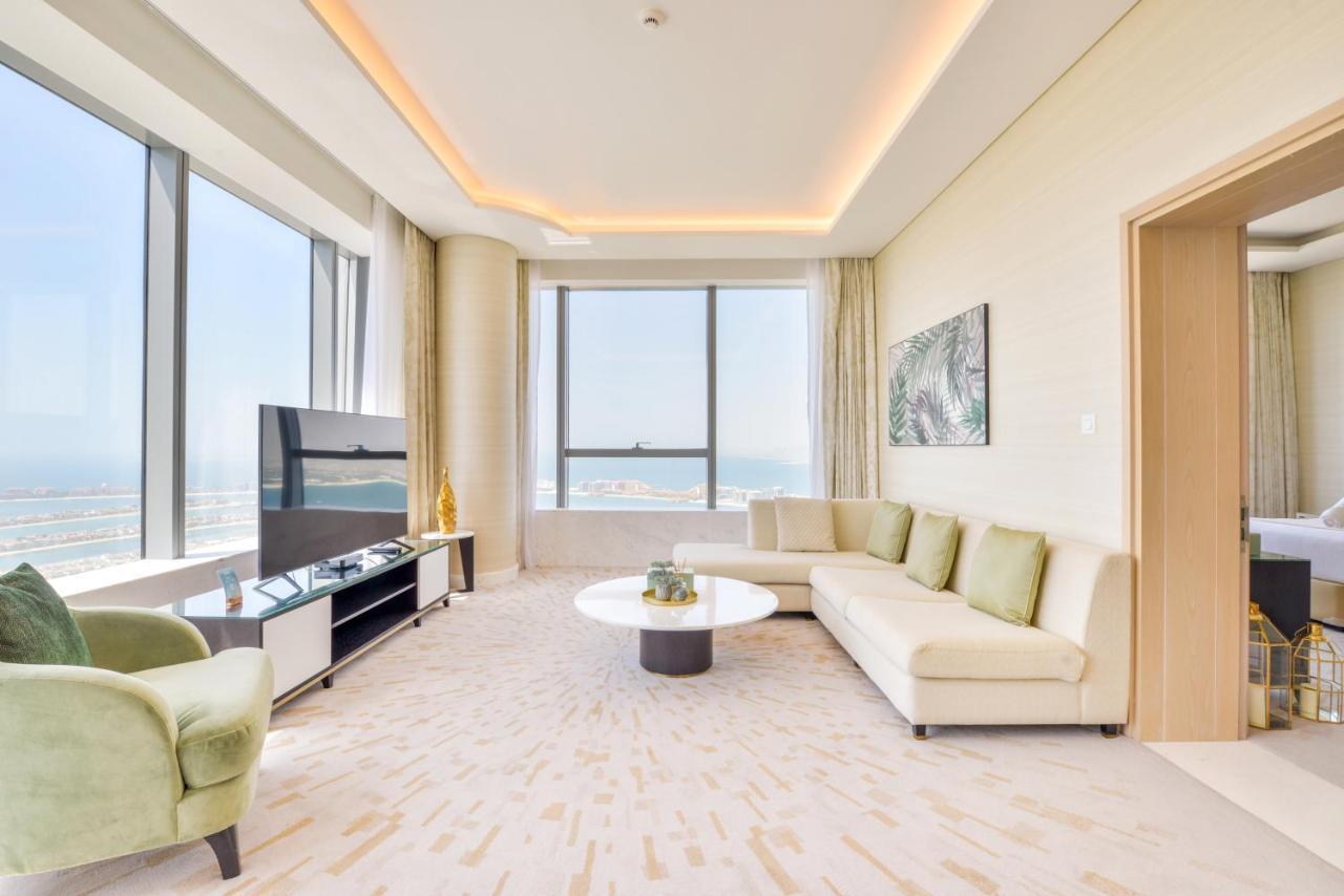 Ultra Luxury Palm Tower With Shared Hotel Facilities Dubai Exterior foto