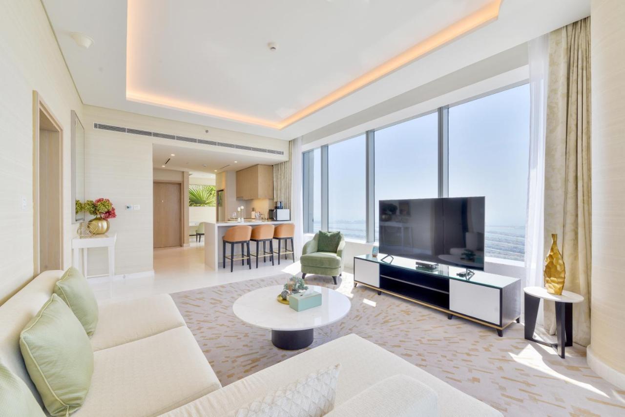 Ultra Luxury Palm Tower With Shared Hotel Facilities Dubai Exterior foto