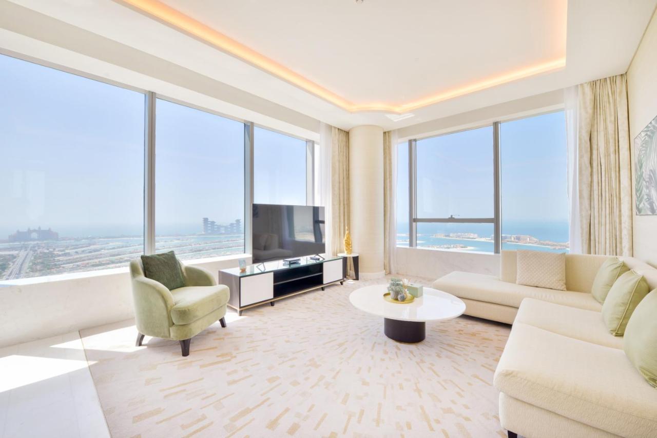 Ultra Luxury Palm Tower With Shared Hotel Facilities Dubai Exterior foto